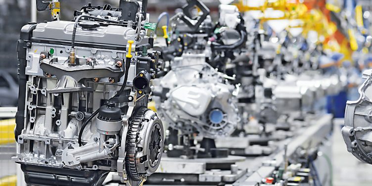 Limpieza de máquinas en el sector industrial Limpieza de máquinas en el sector industrial