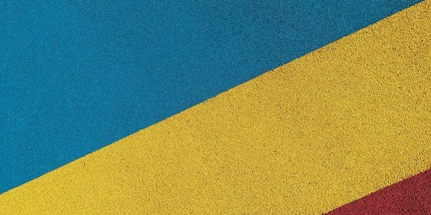 limpieza suelos de caucho